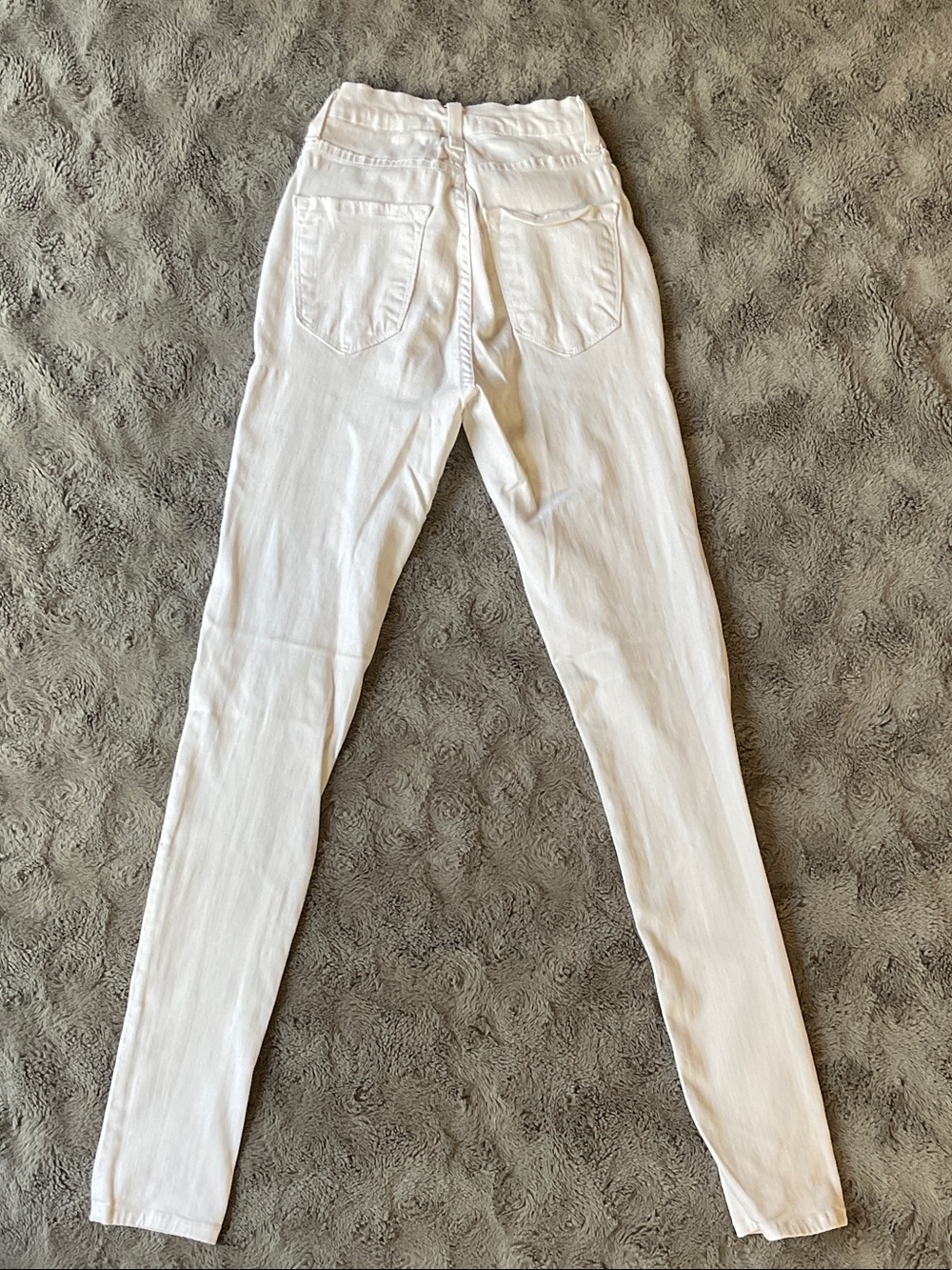 Women’s White Distressed Skinny Jeans - Picture 5 of 5
